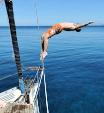 CHARTERING A YACHT FROM SMART SAILING:
